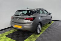 USED 2017 17 VAUXHALL ASTRA 1.6 CDTi BlueInjection Elite Nav Hatchback 5dr Diesel Manual Euro 6 (s/s) (136 ps) 