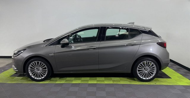 2017 VAUXHALL ASTRA - Photo 7