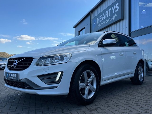 2017 VOLVO XC60 2.4 D5 R-Design Nav SUV 5dr Diesel Auto AWD Euro 6 (s/s) (220 ps) - Photo 4