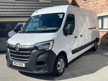 2021 RENAULT MASTER