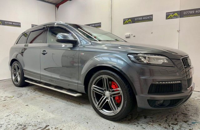 View our AUDI Q7