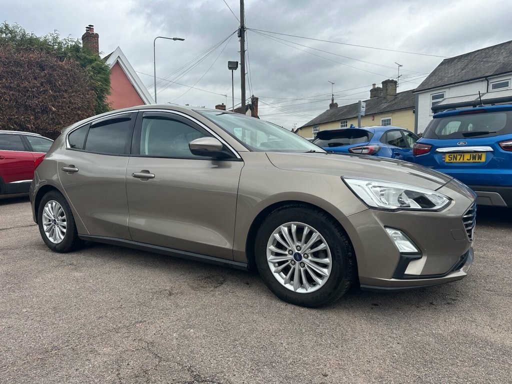View our FORD FOCUS