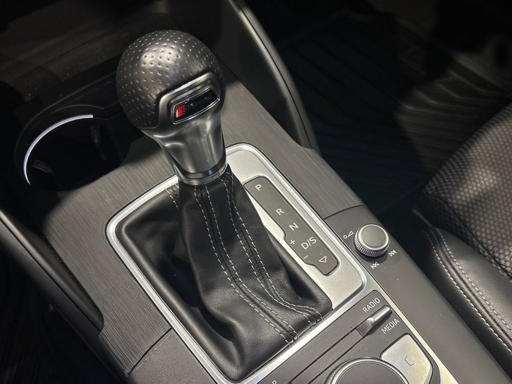 USED 2019 69 AUDI A3 1.5 TFSI CoD 35 S line Sportback 5dr Petrol S Tronic Euro 6 (s/s) (150 ps) COMFORT & SOUND|AUDI WARRANTY