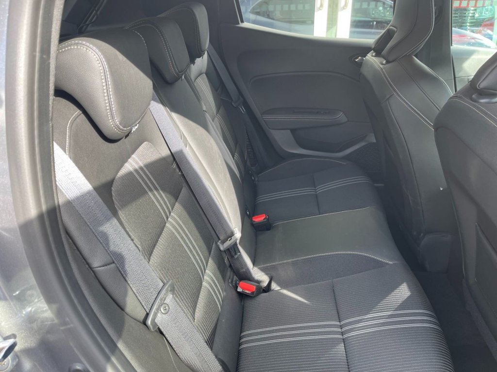 USED 2023 72 RENAULT CLIO 1.6 E-TECH E-Tech engineered Hatchback 5dr Petrol Hybrid Auto Euro 6 (s/s) (145 ps) 