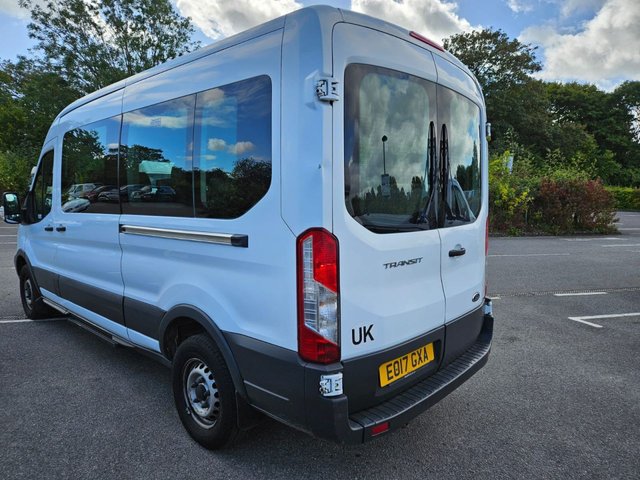 2017 FORD TRANSIT 2.2 TDCi 410 HDT Minibus 5dr Diesel Manual L3 H2 (14 seats) (196 g/km, 123 bhp) - Photo 6