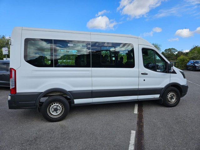 2017 FORD TRANSIT 2.2 TDCi 410 HDT Minibus 5dr Diesel Manual L3 H2 (14 seats) (196 g/km, 123 bhp) - Photo 9