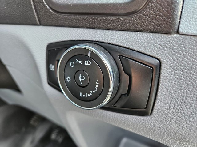 2017 FORD TRANSIT 2.2 TDCi 410 HDT Minibus 5dr Diesel Manual L3 H2 (14 seats) (196 g/km, 123 bhp) - Photo 12