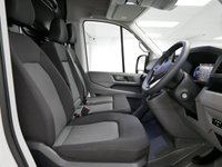 USED 2024 74 VOLKSWAGEN CRAFTER CR35 2.0 TDI 140 BHP MWB HIGH ROOF COMMERCE ( AIR CON ) FACELIFT ! FACELIFT | AIR CON | CARPLAY | MEDIUM