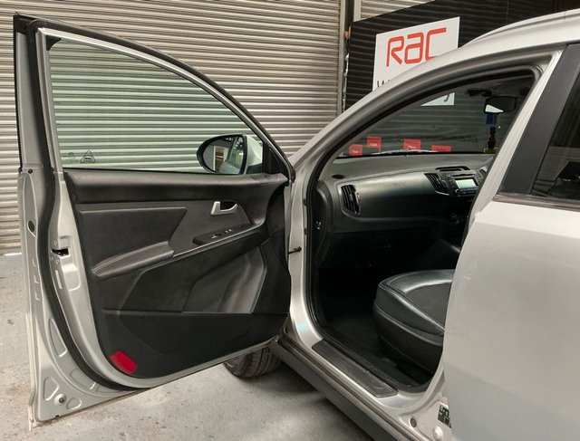 2012 KIA SPORTAGE - Photo 12