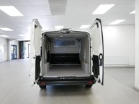 USED 2022 22 RENAULT TRAFIC 30 2.0 BLUEDCI 130 BHP LL LONG BUSINESS PLUS + EDITION ( AIR CON ) SAT NAV | AIR CON | LONG WHEELBASE