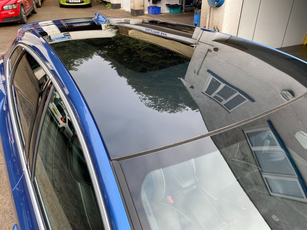 USED 2018 18 VOLVO V40 2.0 T3 R-Design Pro Hatchback 5dr Petrol Manual Euro 6 (s/s) (152 ps) GREAT SPECIFICATION R DESIGN V40
