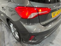 USED 2020 70 FORD FOCUS 1.5 EcoBlue ST-Line Hatchback 5dr Diesel Manual Euro 6 (s/s) (120 ps) wireless charging, NAV, alloys, DAB