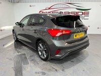 USED 2020 70 FORD FOCUS 1.5 EcoBlue ST-Line Hatchback 5dr Diesel Manual Euro 6 (s/s) (120 ps) wireless charging, NAV, alloys, DAB