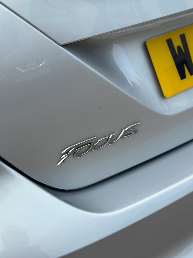 View our FORD FOCUS