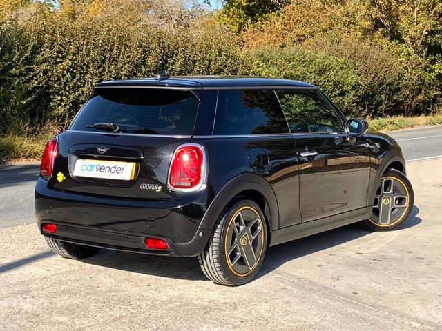 2021 MINI Electric Hatch - Photo 6