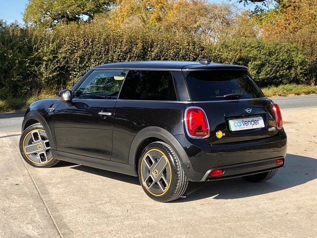 2021 MINI Electric Hatch - Photo 7