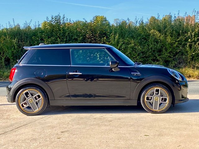 2021 MINI Electric Hatch - Photo 8