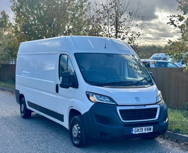 2019 Peugeot Boxer 2L Professional 5dr - Photo 2