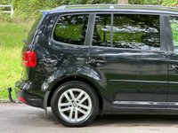 USED 2013 63 VOLKSWAGEN TOURAN 1.6 TDI SE MPV 5dr Diesel Manual Euro 5 (105 ps) 