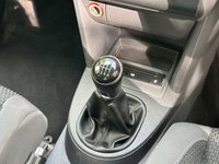 USED 2013 63 VOLKSWAGEN TOURAN 1.6 TDI SE MPV 5dr Diesel Manual Euro 5 (105 ps) 
