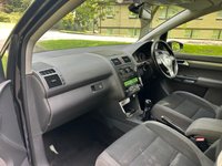 USED 2013 63 VOLKSWAGEN TOURAN 1.6 TDI SE MPV 5dr Diesel Manual Euro 5 (105 ps) 