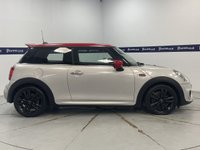 USED 2020 70 MINI HATCH 1.5 Cooper Sport Hatchback 3dr Petrol Manual Euro 6 (s/s) (136 ps) - AA INSPECTED (COMFORT PACK - JCW EXTERIOR STYLING)