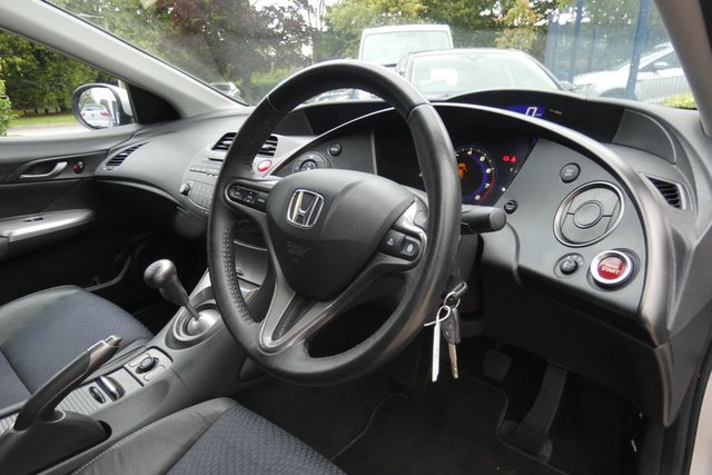 2011 HONDA CIVIC - Photo 11