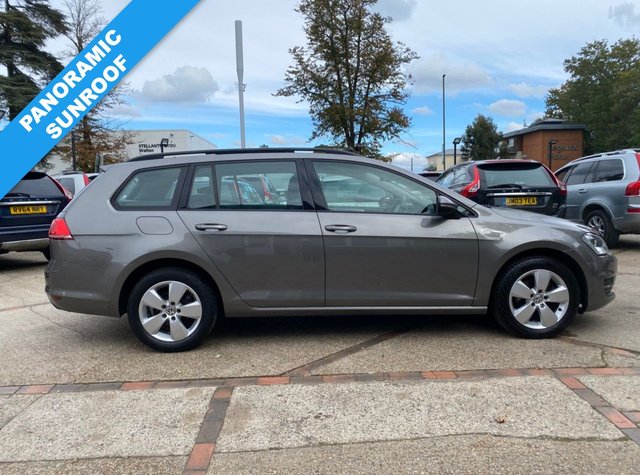 View our Volkswagen Golf 1.6 TDI BlueMotion Tech SE Estate 5dr Diesel Manual Euro 5 (s/s) (105 ps)