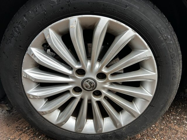2014 Vauxhall Adam 1L Glam 3dr - Photo 11