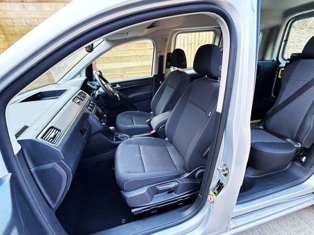 2020 VOLKSWAGEN CADDY LIFE - Photo 9
