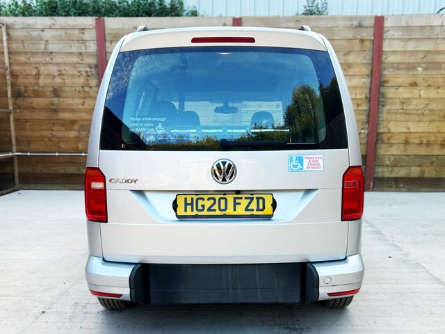 2020 VOLKSWAGEN CADDY LIFE - Photo 6