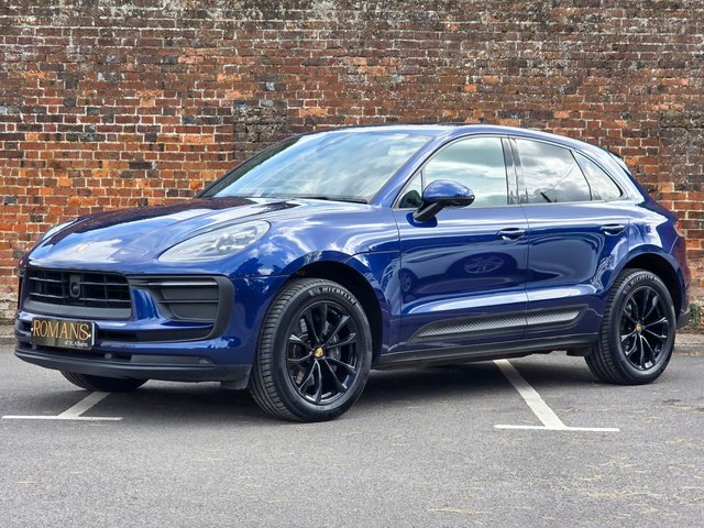 2022 Porsche Macan