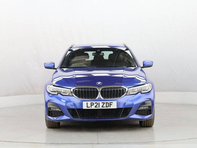 2021 BMW 3 Series 2L M Sport 5dr - Photo 3