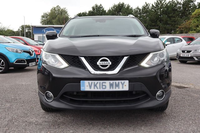 View our NISSAN QASHQAI
