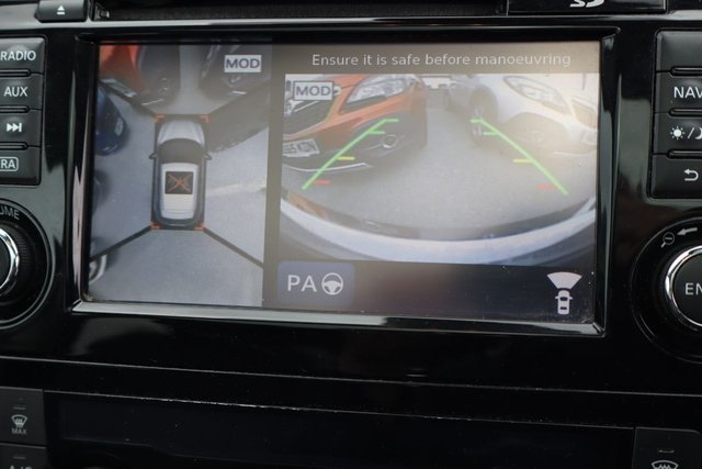 View our NISSAN QASHQAI
