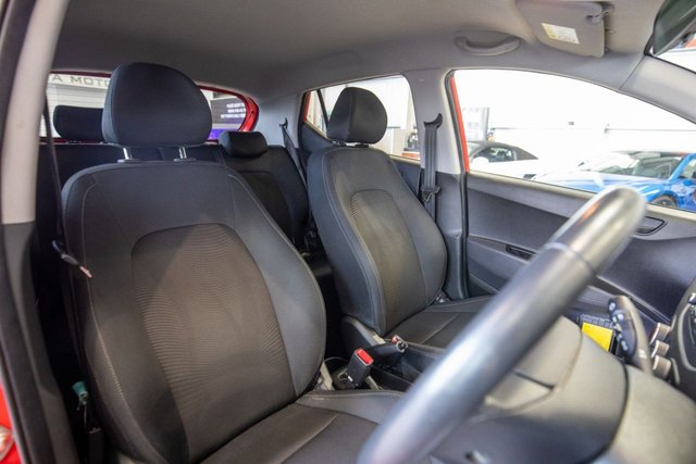 2019 Hyundai I10 1L Play 5dr - Photo 2