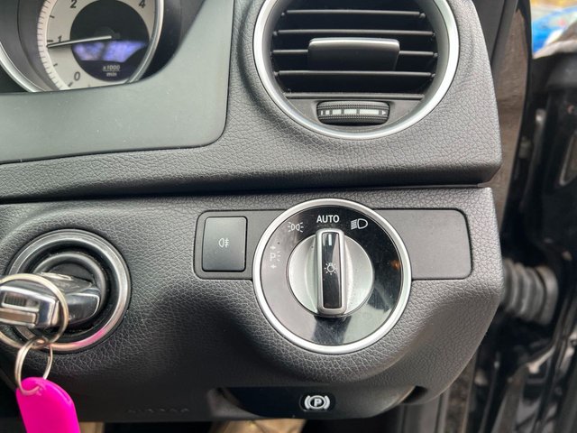 2013 Mercedes-Benz C-CLASS - Photo 11