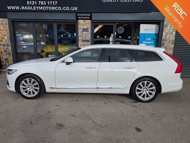 View our VOLVO V90