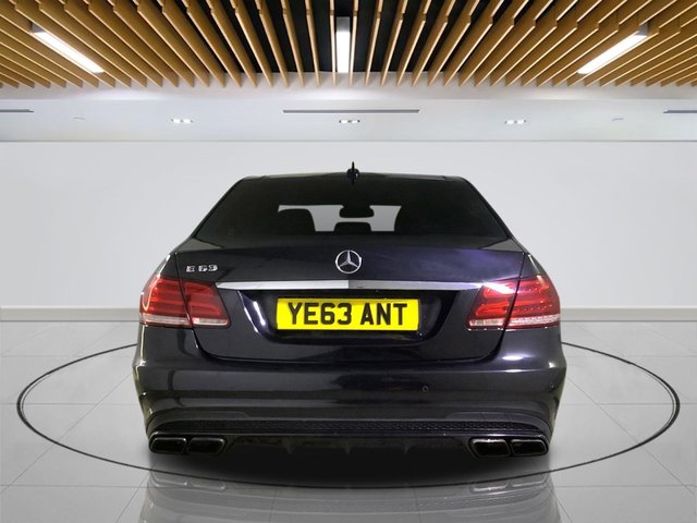 2016 Mercedes-Benz E-Class 5.5L Amg 4dr - Photo 7