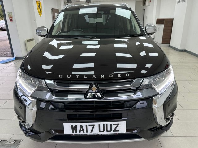 2017 MITSUBISHI OUTLANDER 2.0h 12kWh 4hs SUV 5dr Petrol Plug-in Hybrid CVT 4WD Euro 6 (s/s) (200 ps) - Photo 8