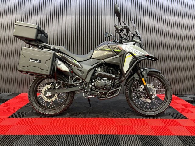 View our LEXMOTO CARRERA
