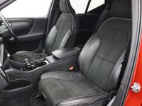 USED 2020 70 VOLVO XC40 1.5 T3 R-Design SUV 5dr Petrol Auto Euro 6 (s/s) (163 ps) PARK ASSIST | R-CAM | KEYLESS