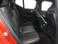 USED 2020 70 VOLVO XC40 1.5 T3 R-Design SUV 5dr Petrol Auto Euro 6 (s/s) (163 ps) PARK ASSIST | R-CAM | KEYLESS