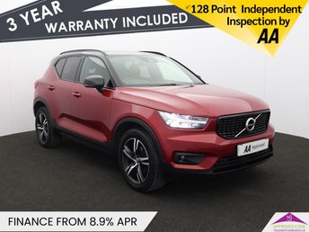 2020 VOLVO XC40