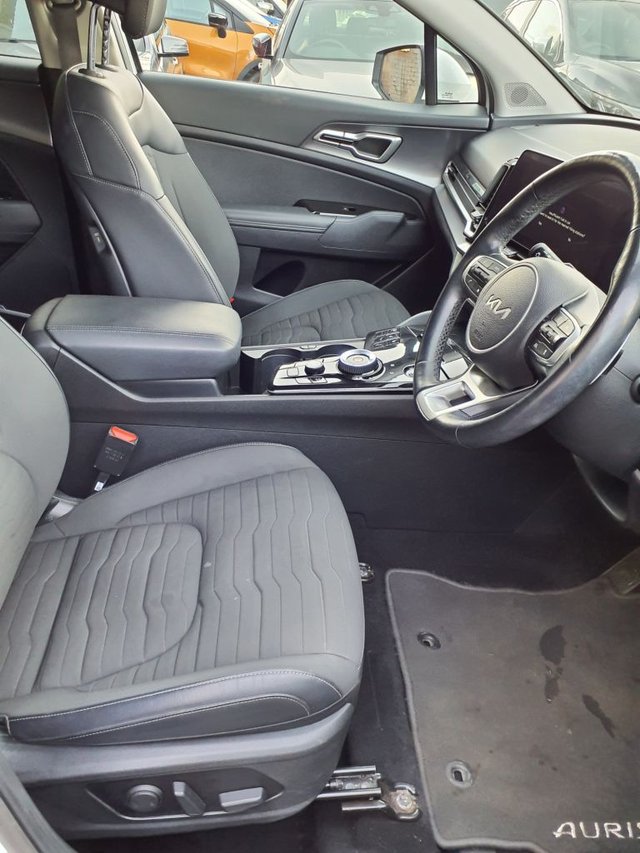2022 KIA SPORTAGE 1.6 h T-GDi 3 SUV 5dr Petrol Hybrid Auto Euro 6 (s/s) (226 bhp) - Photo 12