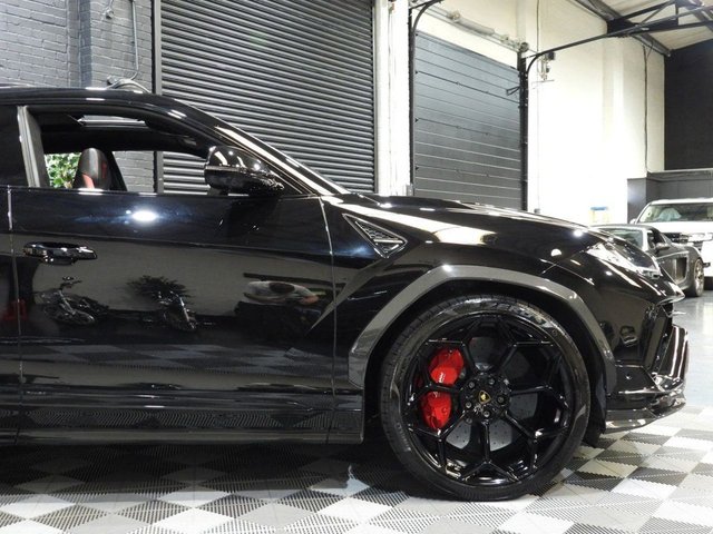 View our LAMBORGHINI URUS