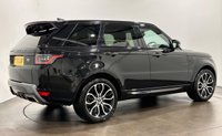 USED 2020 70 LAND ROVER RANGE ROVER SPORT 3.0 D300 MHEV HSE Silver SUV 5dr Diesel Auto 4WD Euro 6 (s/s) (300 ps) Heated Steering Wheel,