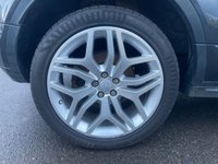 USED 2017 17 LAND ROVER RANGE ROVER EVOQUE 2.0 TD4 HSE Dynamic SUV 5dr Diesel Auto 4WD Euro 6 (s/s) (180 ps) A TRULY STUNNING ADDITION TO OUR FORECOURT FINISHED IN CARPATHIAN GREY+4 WHEEL DRIVE+ONLY 1 FORMER KEEPER+SERVICE HISTORY+DIESEL+AUTOMATIC+ULEZ COMPLIANT+PRIVACY GLASS+LANE ASSIST+LANE DEPARTURE WARNING+ELECTRIC POWERED TAILGATE+FULL LEATHER INTERIOR+FULL PANORAMIC GLASS ROOF WITH POWER BLIND+SATELLITE NAVIGATION+PARK ASSIST+CLIMATE CONTROL+20 INCH, 5 SPLIT SPOKE ALLOY WHEELS+COST NEW &pound;46085 MAKING THIS USED VEHICLE OUTSTANDING VALUE AT OUR LOW PRICE+READY TO DRIVE AWAY TODAY!!!!!!!!!!!!!!!!!!!!