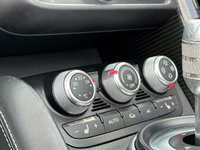 USED 2010 10 AUDI R8 5.2 FSI V10 Spyder 2dr Petrol R Tronic quattro Euro 4 (525 ps) 