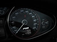 USED 2010 10 AUDI R8 5.2 FSI V10 Spyder 2dr Petrol R Tronic quattro Euro 4 (525 ps) 
